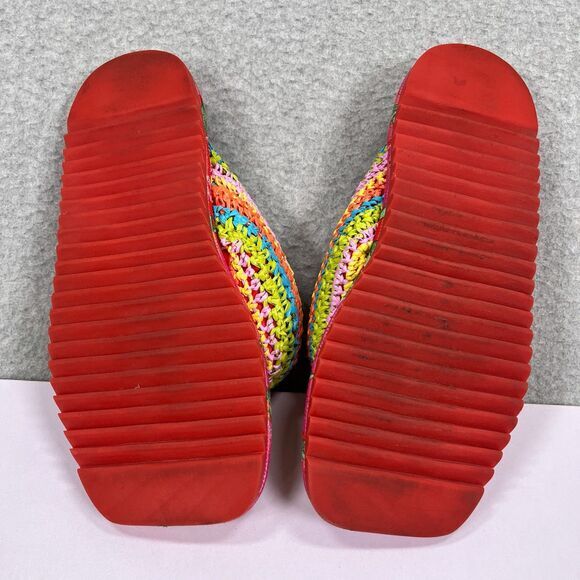 FARM RIO Flip Flops Womens Size 8 Toucans Crochet Puffy Colorful Rainbow Sandals - Picture 6 of 7